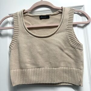 Basic Tan Crop Top